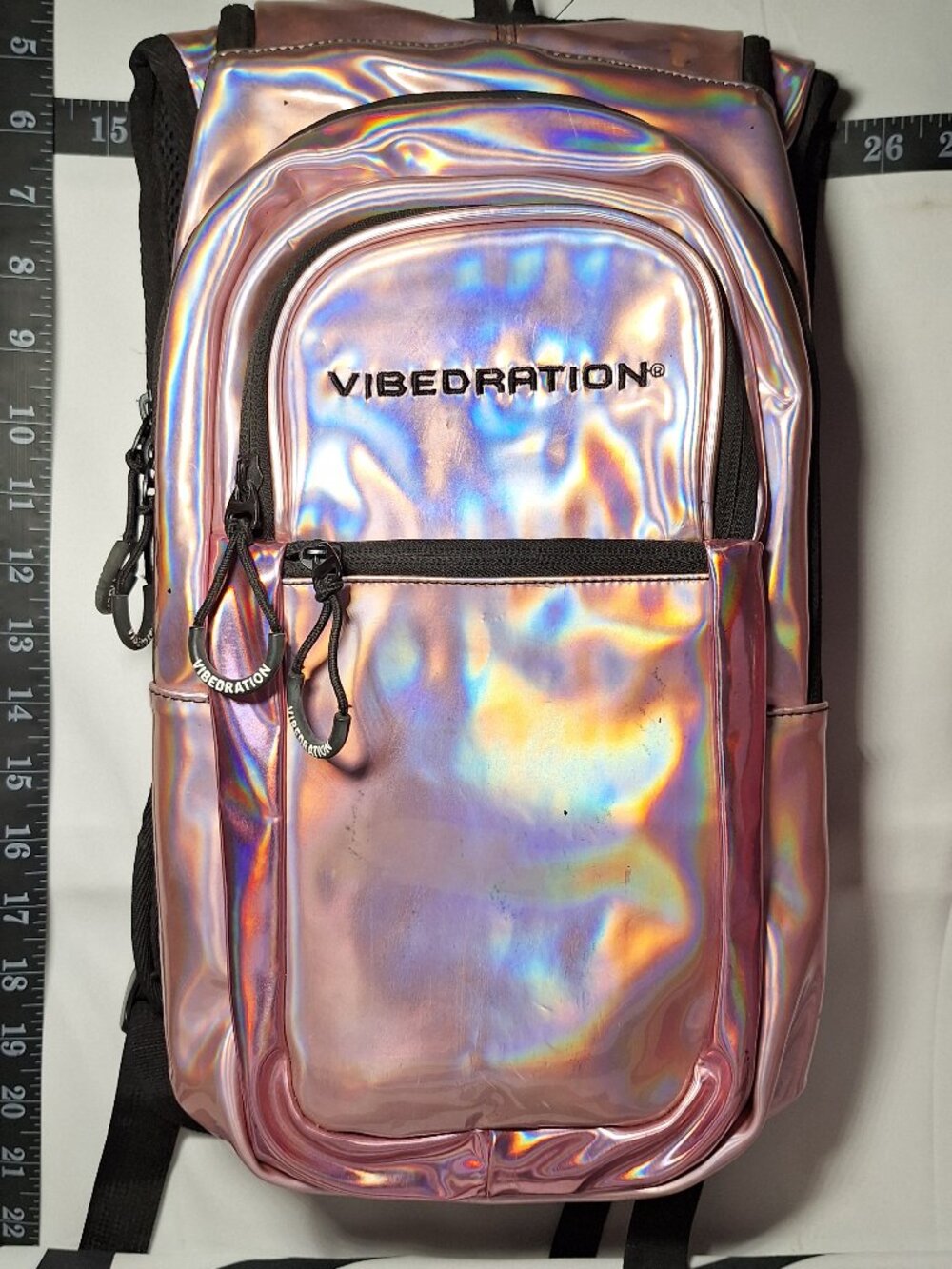 Vibedration Hydration Backpack w/o bladder Holographic - Soft Pink - Used